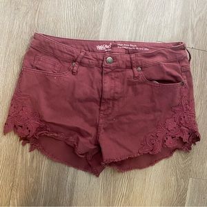 High waist colored denim shorts with l lace detail sides— size 10
